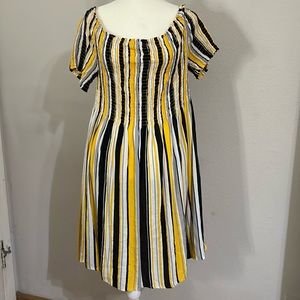 yellow black grey and white vertical striped dress size  1X